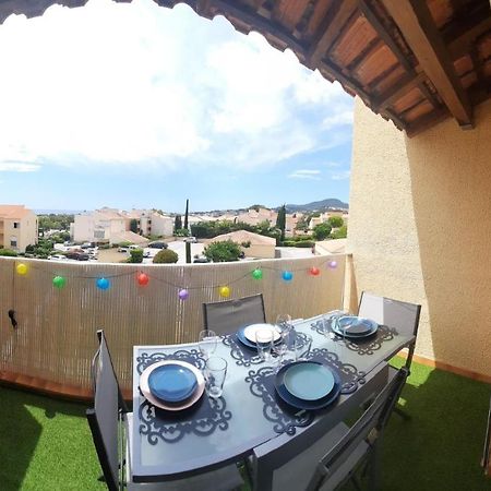 Superbe Appartement Avec Balcon Vue Mer ! Carqueiranne Exterior photo